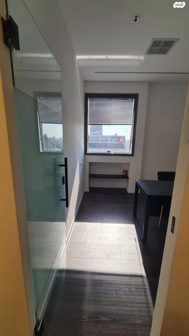 משרדים, דרך בן גוריון 1, אזור תעשיה צפון, בני ברק