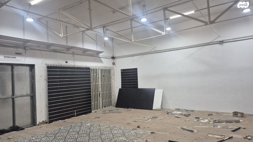 מבני תעשיה, העבודה, קרית חלוצים, אשדוד