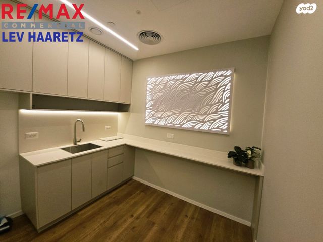 משרדים, בזל, פארקטק פתח תקווה / אזור תעשייה קרית אריה, פתח תקווה