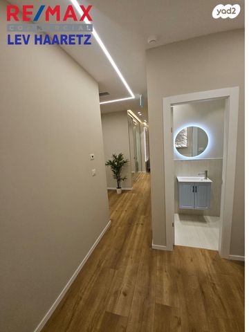 משרדים, בזל, פארקטק פתח תקווה / אזור תעשייה קרית אריה, פתח תקווה