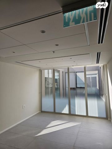 משרדים, חיים הזז, תל אביב יפו