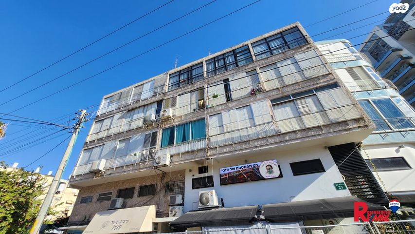 חנויות/ שטח מסחרי, עליית הנוער 21, קרית יוסף, גבעתיים