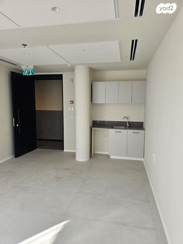 משרדים, חיים הזז, תל אביב יפו