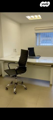 חנויות/ שטח מסחרי, כפר סבא