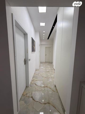 משרדים, רמת גן