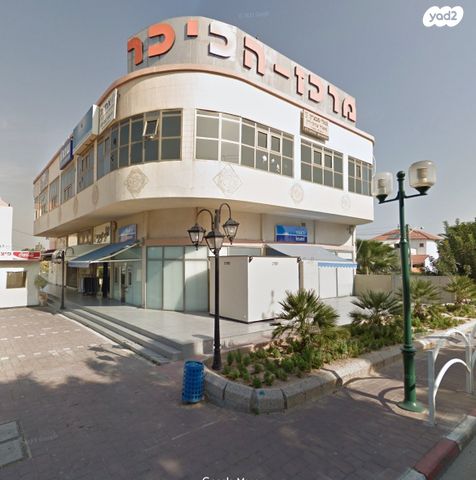 מרתף, הרצל 4, נאות הדרים, גן יבנה