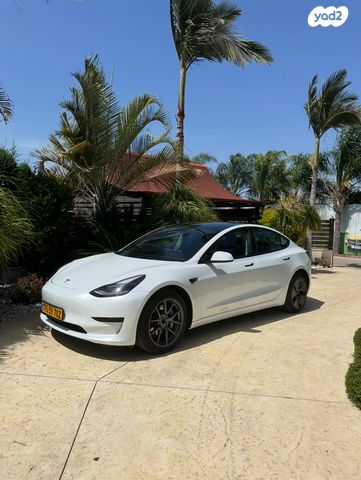 מודעת רכב טסלה מודל 3