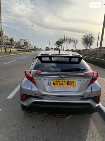 טויוטה C-HR