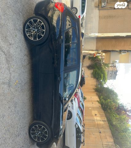 מודעת רכב ב מ וו סדרה 1