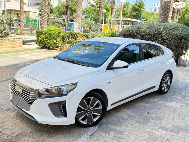 יונדאי איוניק