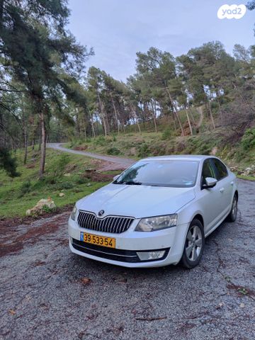 סקודה אוקטביה