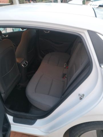 יונדאי איוניק