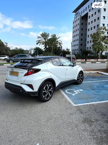 טויוטה C-HR