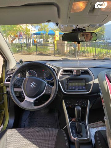 סוזוקי קרוסאובר