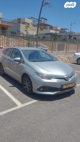 טויוטה אוריס