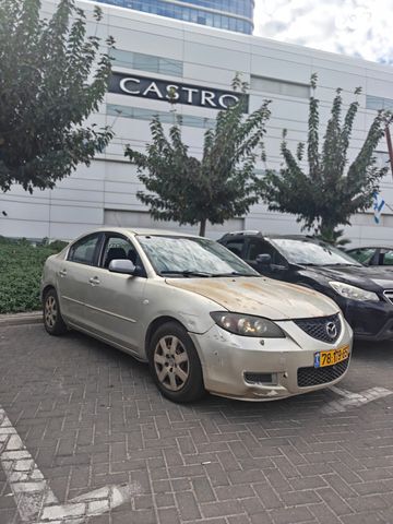 מודעת רכב מאזדה 3