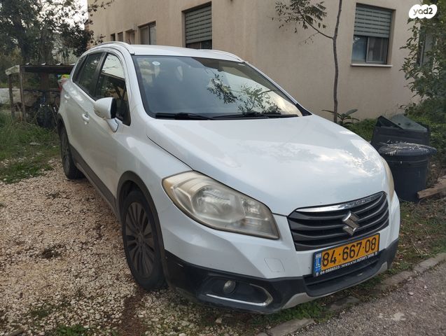 סוזוקי קרוסאובר