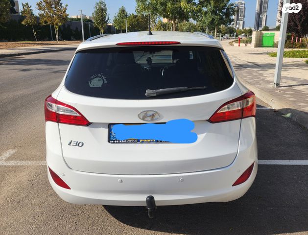 יונדאי i30