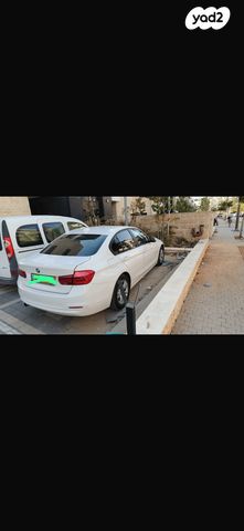 מודעת רכב ב מ וו סדרה 3