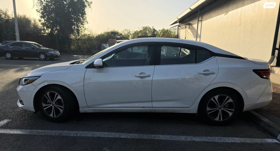 ניסאן סנטרה