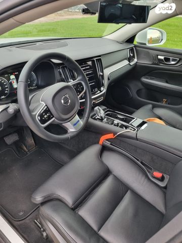 וולוו V60