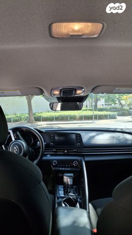 יונדאי אלנטרה