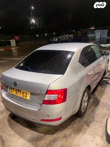 סקודה אוקטביה 