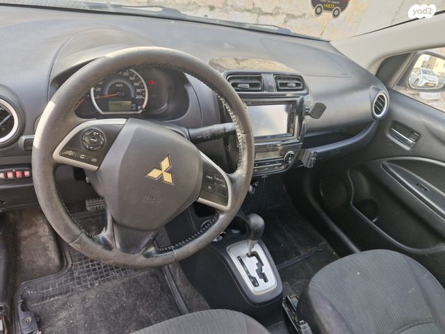 מודעת רכב מיצובישי אטראז'