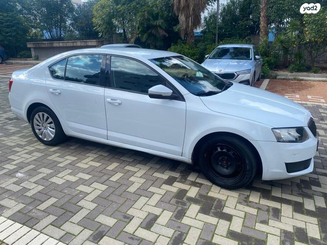 סקודה אוקטביה 