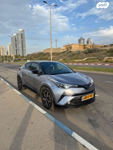 טויוטה C-HR