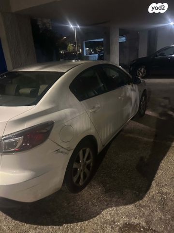 מאזדה 3