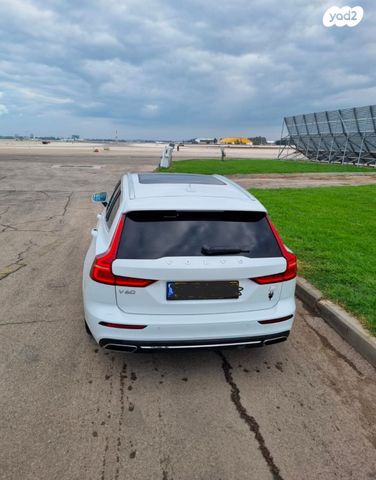 וולוו V60