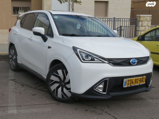 מודעת רכב ג'י.איי.סי GE3