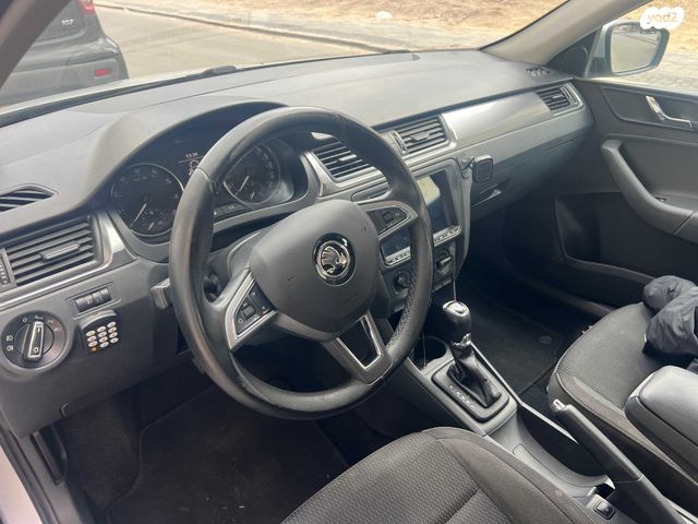 מודעת רכב סקודה ראפיד