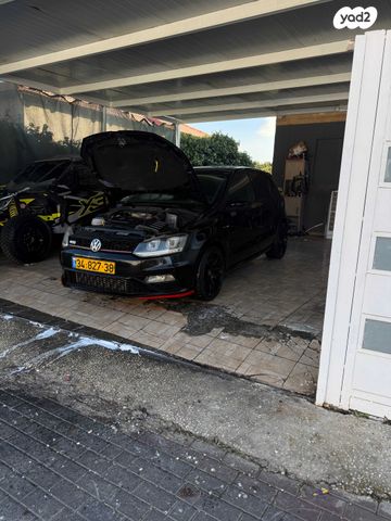 פולקסווגן פולו 