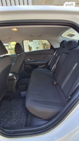 יונדאי אלנטרה