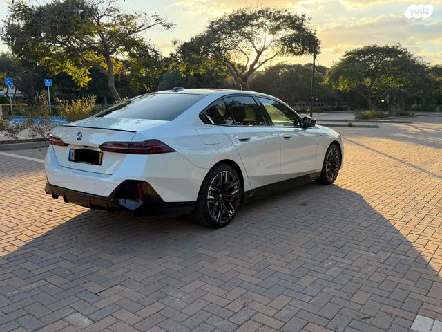 מודעת רכב ב מ וו I5