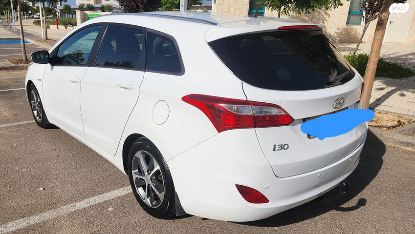 יונדאי i30