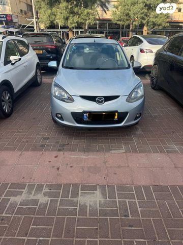 מודעת רכב מאזדה 3