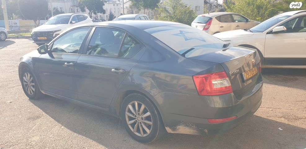 סקודה אוקטביה