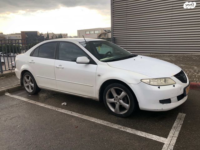 מודעת רכב מאזדה 6