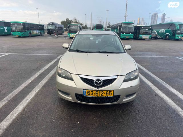 מאזדה 3