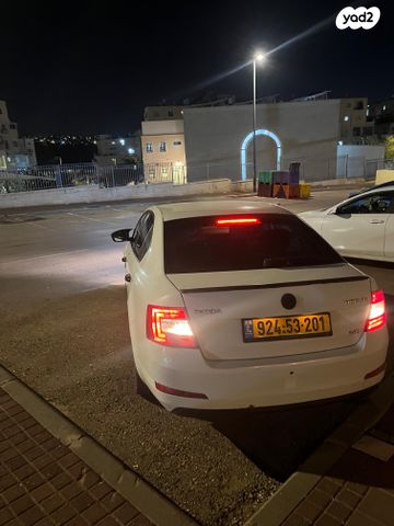 סקודה אוקטביה