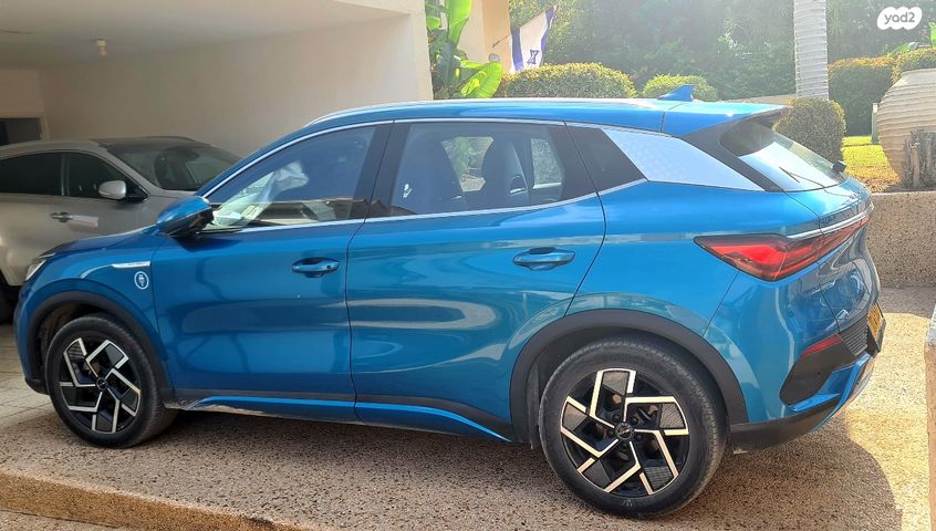 בי.ווי.די אטו 3