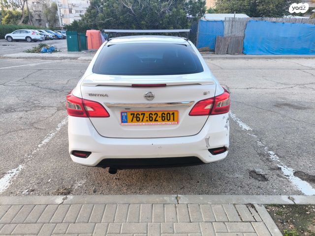 ניסאן סנטרה