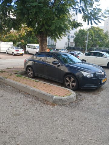 שברולט קרוז