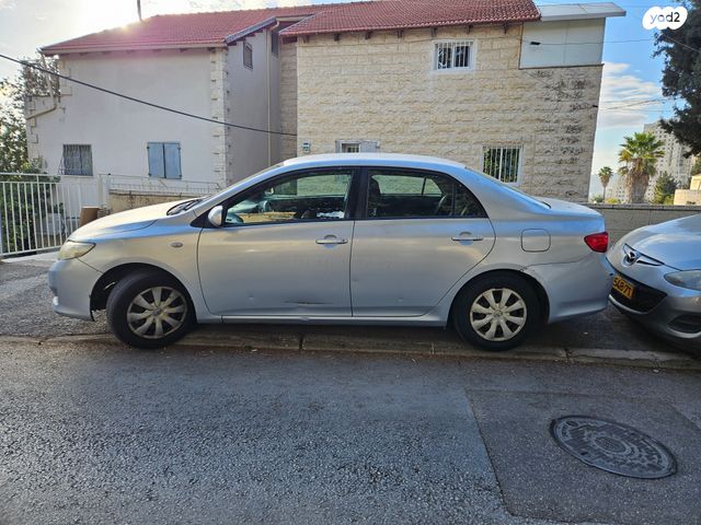 טויוטה קורולה