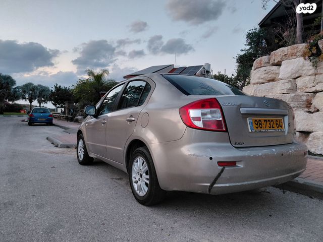 סוזוקי SX4