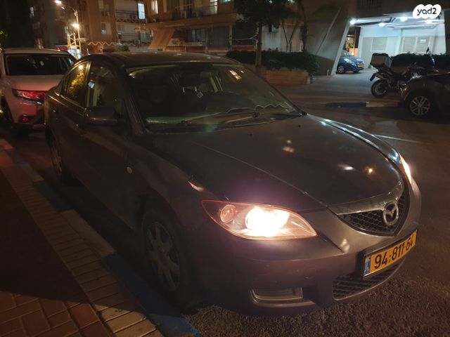 מאזדה 3