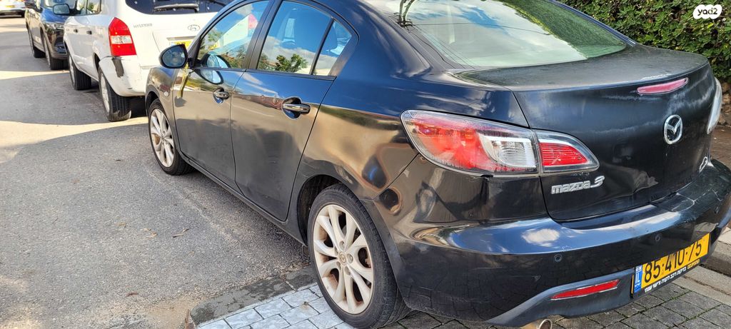 מודעת רכב מאזדה 3
